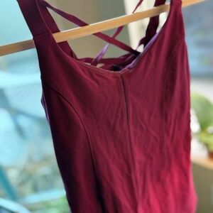 Lululemon Tank (XS)(Red/Pink/Purple)